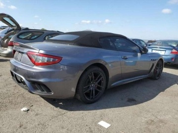 Maserati GranTurismo 2018 Maserati GranTurismo 2018, 4.7L, Kabriolet, SP..., zdjęcie 2