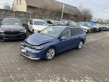 Volkswagen Golf VIII Variant 1.5 TSI 150KM 2024 Volkswagen Golf Podgrz. Kamera Klimatronik Virtua, zdjęcie 7