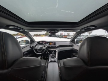 Peugeot 3008 II Crossover 1.2 PureTech 130KM 2017 Peugeot 3008 Rezerwacja 1.2 Benzyna 130KM, zdjęcie 22