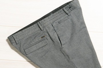 HUGO BOSS ORANGE TAPERED FIT SPODNIE JOGGERY r. 50