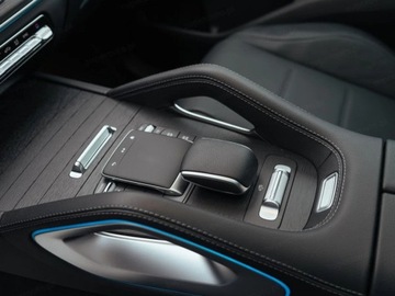 Mercedes GLE V167 SUV Facelifting 3.0 450d 367KM 2025 GLE Coupe 450 d 4-Matic AMG Line 3.0 (367KM) 2025, zdjęcie 8