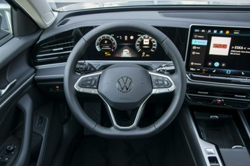 Volkswagen Passat B8 Variant Facelifting 1.5 TSI EVO 150KM 2024 Volkswagen Passat Elegance 1.5 TSI 150 KM DSG,, zdjęcie 17