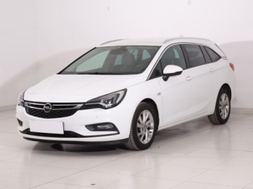 Opel Astra K Sports Tourer 1.6 CDTI 136KM 2018 Opel Astra 1.6 CDTI, Navi, Klima, Klimatronic, zdjęcie 1