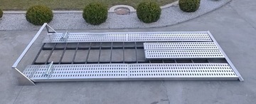 Platforma stal/alu 4,5x2 Najazd do sam. montażu PL
