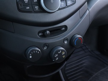 Chevrolet Spark II Hatchback 1.0L DOHC 68KM 2010 Chevrolet Spark 1.0 16V, GAZ, Klima, zdjęcie 13