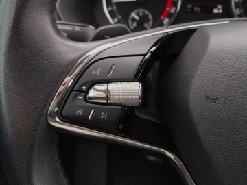 Skoda Octavia IV Liftback 2.0 TDI 150KM 2023 Skoda Octavia 2.0TDI 150KM Ambition DSG SerwisASO Kessy Led Kamera SmartLi, zdjęcie 19