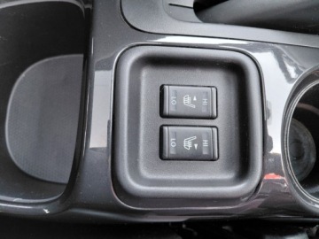 Nissan Juke I SUV Facelifting 1.5 dCi 110KM 2016 Nissan Juke Tekna Panorama Kamera 360 Asystent pasa 1.5 Diesel 110KM, zdjęcie 23