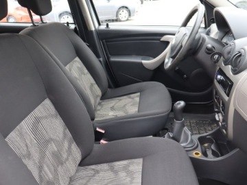 Dacia Sandero I Hatchback 5d 1.4 MPI 75KM 2010 Dacia Sandero 1.4 MPI, Klima, zdjęcie 8