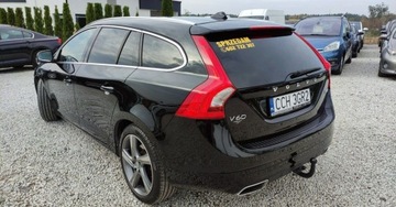 Volvo V60 I Kombi Facelifting 2.0 D4 DRIVE-E 190KM 2017 Volvo V60 2.0D 190kM Automat Led Navi Virtual Radar Skora GWARANCJA 2.0, zdjęcie 3