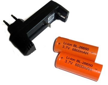 Ładowarka +2xaku 26650 6800mAh 3,7V LI-ION aku
