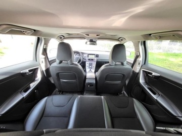 Volvo V60 I Kombi Facelifting 2.0 T5 DRIVE-E 245KM 2017 VOLVO V60 T5 2.0l benzyna 245KM*Dokumentacja * Zadbany * 141, 074km, zdjęcie 22