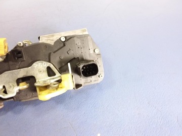 CADILLAC CTS I ZÁMEK PRAVÝ ZADNÍ