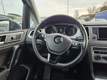 Volkswagen Golf Sportsvan Sportsvan 1.4 TSI BlueMotion Technology 125KM 2015 Volkswagen Golf Sportsvan 1,4Benzyna 125KM automat, zdjęcie 9
