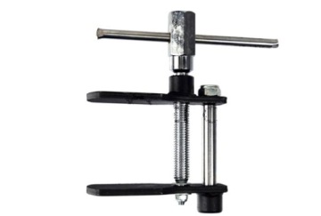 PRZYRZĄD DO WCISKANIA TŁOKÓW HAMULCOWYCH 70MM GEKO