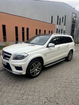 Mercedes Klasa GL X166 2015 Mercedes-Benz GL 63 AMG 5.5 BiTurbo Benzyna 585KM 4Matic AMG 7G-TRONIC 2015
