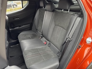 Toyota C-HR I Crossover Facelifting 2.0 Hybrid Dynamic Force 184KM 2021 Toyota C-HR 2.0 Hybrid GR Sport, zdjęcie 24