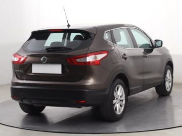 Nissan Qashqai II Crossover 1.2 DIG-T 115KM 2016 Nissan Qashqai 1.2 DIG-T, Salon Polska, zdjęcie 4