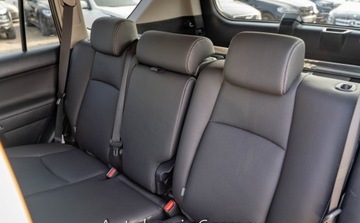 Toyota Land Cruiser VI MPV Faceliting 2.8 D-4D 177KM 2017 Toyota Land Cruiser Toyota Land Cruiser VI 2.8 D4D 4X4 177KM SALON POLSKA, zdjęcie 19