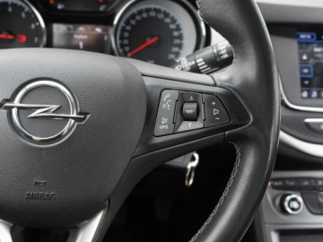 Opel Astra K Sportstourer Facelifting 1.2 Turbo 130KM 2022 Opel Astra GD8A197#1.2 T Edition 2 stref klima, zdjęcie 13