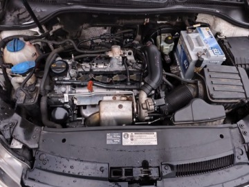 Volkswagen Golf VI 2009 VW Golf VI 1.4 benzyna 90KM 2009r, zdjęcie 11