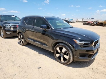 Volvo XC40 2020 Volvo XC 40 T4 Momentum 2020 2.0l 2.0 Benzyna 187KM, zdjęcie 4