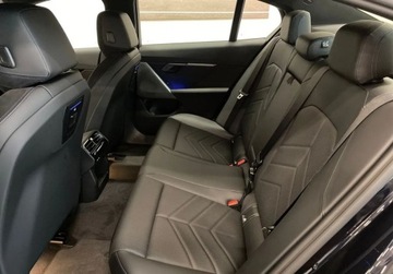 BMW Seria 5 G90-91 2024 BMW Seria 5 2.0 Hybryda Plug-in 184KM, zdjęcie 20