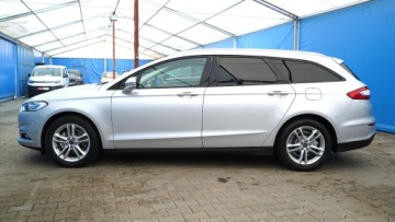 Ford Mondeo V Kombi 2.0 TDCi 150KM 2017 FORD MONDEO MODEL MK5 2.0L Diesel 150KM 2017r, zdjęcie 4