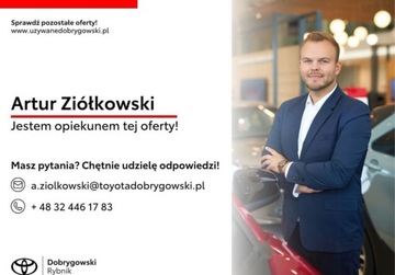 Toyota Hilux VIII Podwójna kabina Facelifting 2.8 D-4D 204KM 2024 Toyota Hilux 2.8 D-4D mHEV Double Cab Executive 4x4 aut 2.8 Diesel 204KM, zdjęcie 9