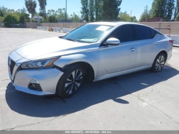 Nissan Altima V 2020 Nissan Altima 2020 Nissan Altima 2.5 SL Sedan 2.5 Benzyna 188KM, zdjęcie 1