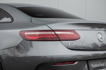 Mercedes Klasa E W213 Cabrio 2.0 200 184KM 2017 Mercedes-Benz Klasa E 200 Coupe AMG Salon PL Autotrade Mercedes-Benz, zdjęcie 6