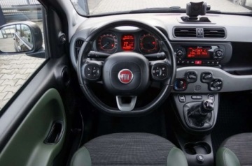 Fiat Panda III 4x4 Seria 1  0.9 TwinAir 85KM 2017 Fiat Panda 0.9 Benzyna 85 KM, 4x4, Klimatyzacja, Hak, GWARANCJA Benzyna, zdjęcie 11