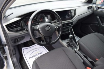 Volkswagen Polo VI Hatchback 5d 1.6 TDI 95KM 2018 Volkswagen Polo bezpieczny zakup, ROK gwarancji 1.6 Diesel 95KM, zdjęcie 14