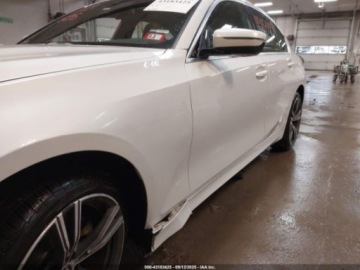 BMW Seria 3 G20-G21 2022 BMW Seria 3 330i xdrive 2.0 Benzyna 255KM, zdjęcie 8