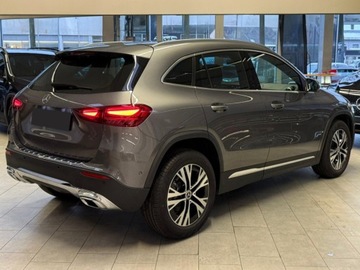 Mercedes GLA II Off-roader Facelifting 2.0 220 190KM 2025 GLA 220 4-Matic Progressive 2.0 (190KM) 2025, zdjęcie 3