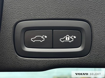 Volvo XC60 II 2022 Volvo XC 60 SalonPL B5B RDesign AWD LED High Beam, zdjęcie 31