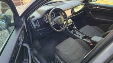 Skoda Kodiaq I SUV 2.0 TDI 150KM 2019 Skoda Kodiaq 2,0 TDI 150 KM NAVI Full LED automat 4x4 OPLACONY 119 tys km, zdjęcie 5