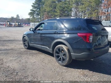 Ford Explorer VI 2023 Ford Explorer 2023r., 4x4, 2.3L, zdjęcie 3