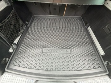 Opel Insignia I Sports Tourer 2.0 Turbo ECOTEC 250KM 2013 Opel Insignia OPC Indyvidual 2.0T 250KM Automat, zdjęcie 28