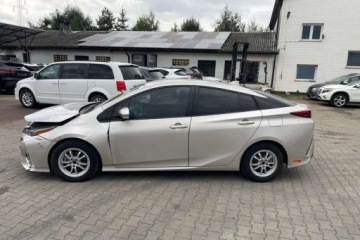 Toyota Prius IV 2019 Toyota Prius 2019 Toyota Prius Prime - w Polsce po oplatach i akcyzie 1.8, zdjęcie 1