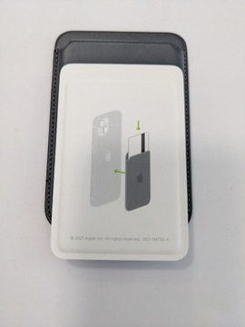 Skórzany portfel APPLE z MagSafe do iPhone A8E86