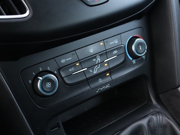 Ford Focus III Kombi Facelifting 1.5 TDCi 95KM 2018 Ford Focus 1.5 TDCi, Salon Polska, Klima, zdjęcie 14