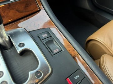 Audi A8 D3 Sedan 4.2 V8 335KM 2005 Audi A8 4.2MPI Quattro Long Mały przebieg, zdjęcie 25
