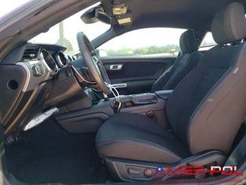 Ford Mustang VI Fastback Facelifting 5.0 Ti-VCT 450KM 2022 Ford Mustang _GT_5.0 L_450 km_2022r 5.0 Benzyna 450KM, zdjęcie 7