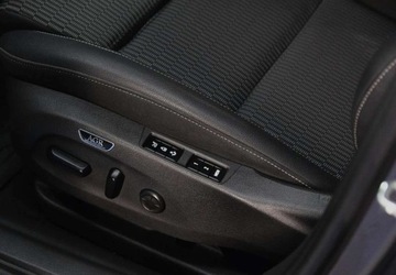 Opel Insignia II Sports Tourer Facelifting 2.0 Diesel 174KM 2022 Opel Insignia Bardzo bogate wyposazenie Automat Atrakcyjna cena 2.0, zdjęcie 17