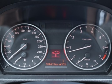 BMW Seria 3 E90-91-92-93 Limuzyna E90 318i 143KM 2010 BMW 3 318 i, Klima, Parktronic,ALU, zdjęcie 10