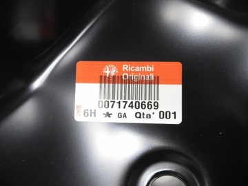 Стойка центральная правая ALFA 159 71740669 71752023