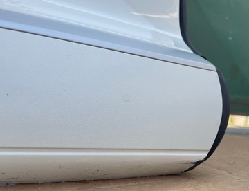 CAYENNE 7L 09R DVEŘE PRAVÝ PŘEDNÍ R9A KPL EVROPA