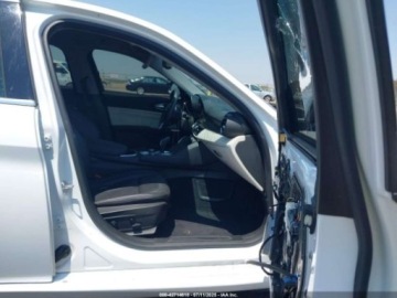 Alfa Romeo Giulia II Sedan Facelifting 2.0 Turbo 280KM 2020 Alfa Romeo Giulia 2020 Alfa Romeo Giulia RWD 2.0 Benzyna 280KM, zdjęcie 4