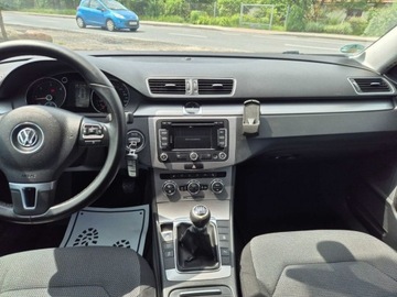 Volkswagen Passat B7 Variant 1.6 TDI CR DPF BlueMotion 105KM 2012 Volkswagen Passat VOLKSWAGEN PASSAT 1.6Tdi z 2012 Stan Bdb klimatronik Alu, zdjęcie 7
