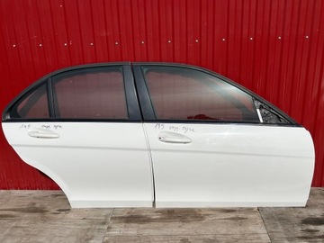 MERCEDES W204 LIFT DRZWI 149 PRAWY TYŁ ORYGINAŁ ŁADNE